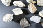 GEOLOGIE / MINERAUX - Important ensemble d'environ 35 minéraux dont...