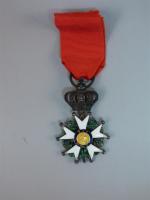 France Ordre de la Légion d'honneur. Étoile de Chevalier, 2/3...