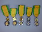 France Lot de 5 Médailles militaires, IIIè et Ivè Républiques....