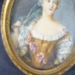 Miniature ovale représentant une dame de qualité, ép. XIX's, 8...