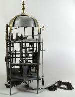 Pendule lanterne ou capucine d'époque XVIII's siècle en laiton et...