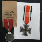 Allemagne Lot de 2 décorations : Croix de fer de 2è...