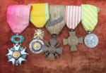 France Lot de 5 décorations : Chevalier de la Légion d'honneur,...