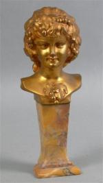 31 - GIROMELLA N. : Buste de jeune bacchante. Bronze...