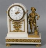 64 - Pendulette borne de style Louis XVI en marbre...