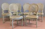 351 - Suite de six chaises cannées en bois repeint...