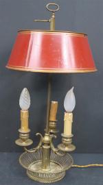 Lampe bouillotte de style Louis XVI en bronze à trois...