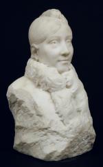 DEVENET Claude-Marie (né en 1851) : Buste de jeune femme...