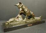 RICHE Louis (1877-1949) : Berger allemand et chat. Bronze patiné,...