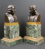 Paire de bustes en bronze de RAPHEL et de POUSSIN...