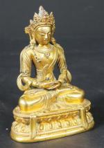 CHINE : Statuette d'Amithayus assis sur le lotus en bronze...