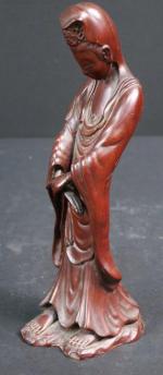 CHINE : Kwan-In tête baissée en bois sculpté, ép. XIX's....
