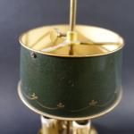 Petite lampe bouillotte moderne de style XIX's à trois lumières,...