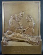 BOURGOUIN Eugène (1880-1924) : Infirmières soignant un soldat. Plaque en...