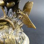 HINGRE Théophile (1832-1911) : Coq chantant. Bronze patiné, signé, cachet...