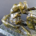 RICHE A (XIX's) : Culbute de deux lièvres. Bronze patiné...