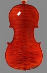 Violon en fabrique industrielle de Mirecourt, étiquette copie de Stradivarius,...