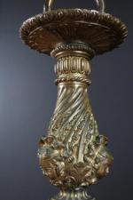 Lustre en bronze de style Régence à trois lumières à...