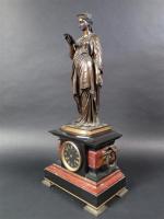 GREGOIRE Jean-Louis : Pendule d'époque Napoléon III en marbre noir...