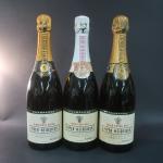Champagne. 3 bouteilles de Champagne Vintage Piper Heidsieck Reims "Etra-Dry",...