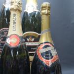 Champagne. 9 bouteilles de champagne dépareillées comprenant : quatre bouteilles...
