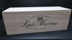 Champagne. Un jéroboam en caisse (ouverte) de champagne Louis Massing...