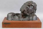 65 - PREYAT Paul (1892-1968) : Tête du Christ. Bronze...