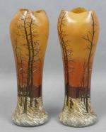 119 - LEGRAS : Paire de vases à col trilobé...