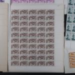 MAROC timbre en feuilles de 50 et fragments de Poste...