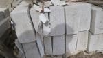 24 Bordures de trottoir granit neuves Lo 100xh25x La 13.5/11...