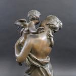 MOREAU Mathurin (1822-1912) : Allégorie à l'Amour. Bronze patiné signé,...