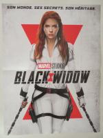 « L'UNIVERS MARVEL »  6 Affichettes 40x60 cm : «  Black Widow « ...