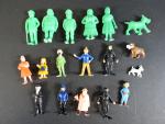 Tintin - Esso,  série des 12  figurines BE,...