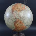 LEVASSEUR : Globe terrestre en composition et papier imprimé sur...