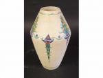 ORCHIES : Vase en céramique craquelée émaillée à décor polychrome...