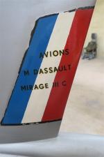 Maquette avion Dassault Mirage 3 C en bois des années...
