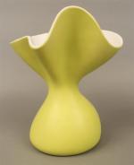 Pol CHAMBOST (1906-1983) - Vase corolle années 50 en céramique...