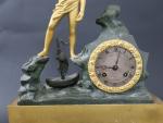 Rare pendule d'époque Louis-Philippe en bronze doré et patiné vert...