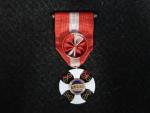 ITALIE - Médaille de chevalier de l'Ordre de la couronne,...