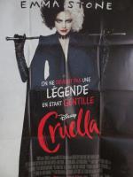 "Cruella" (2021) de Craig Gillespie
Avec Emma Stone, Emma Thompson, Mark...