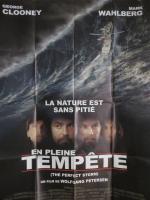 "En pleine tempête" (2000) de Wolfgang Petersen
Avec George Clooney, Mark...