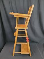 Chaise haute pour poupée en bois de marque Comix 1969...