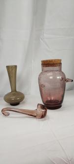 Verre bullé comprenant :
Vase soliflore hauteur x 19,3cm et diamètre au...