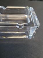 Lot décoratif en  cristal comprenant :

cendrier 14,5 cm 13,5 cm...