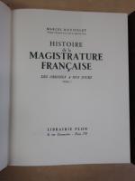 9 volumes dont : La mythologie, édition Club du livre,...