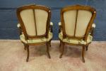 Paire de fauteuils cabriolets d'époque Louis XV en bois naturel...