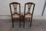 Paire de chaises fin XIXème siècle à garnitures de tissu...