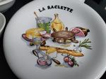 Ensemble de 10 pièces spéciales raclette faïence made in Italy...