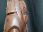 Masque mural africain sculpté à la main, il pèse 7kg...