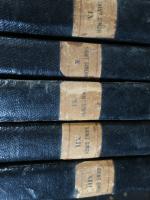 Lot de 28 livres reliés cuir comprenant : Saint-Simon, 13...